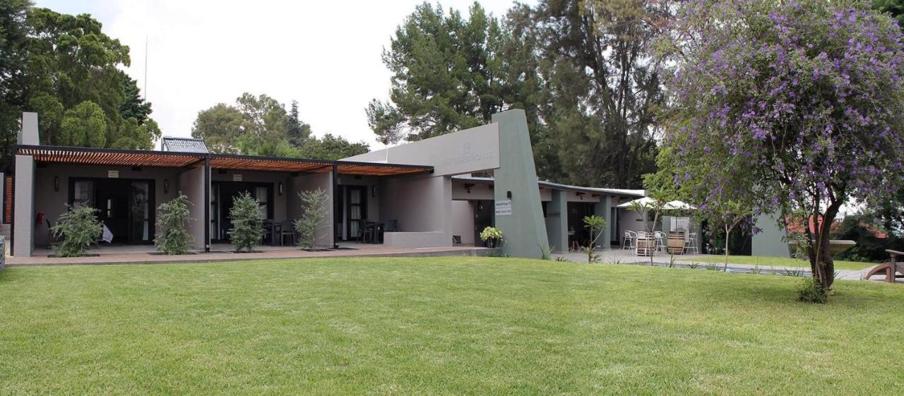 The Guesthouse 6 On Vrede Johannesburgo Exterior foto